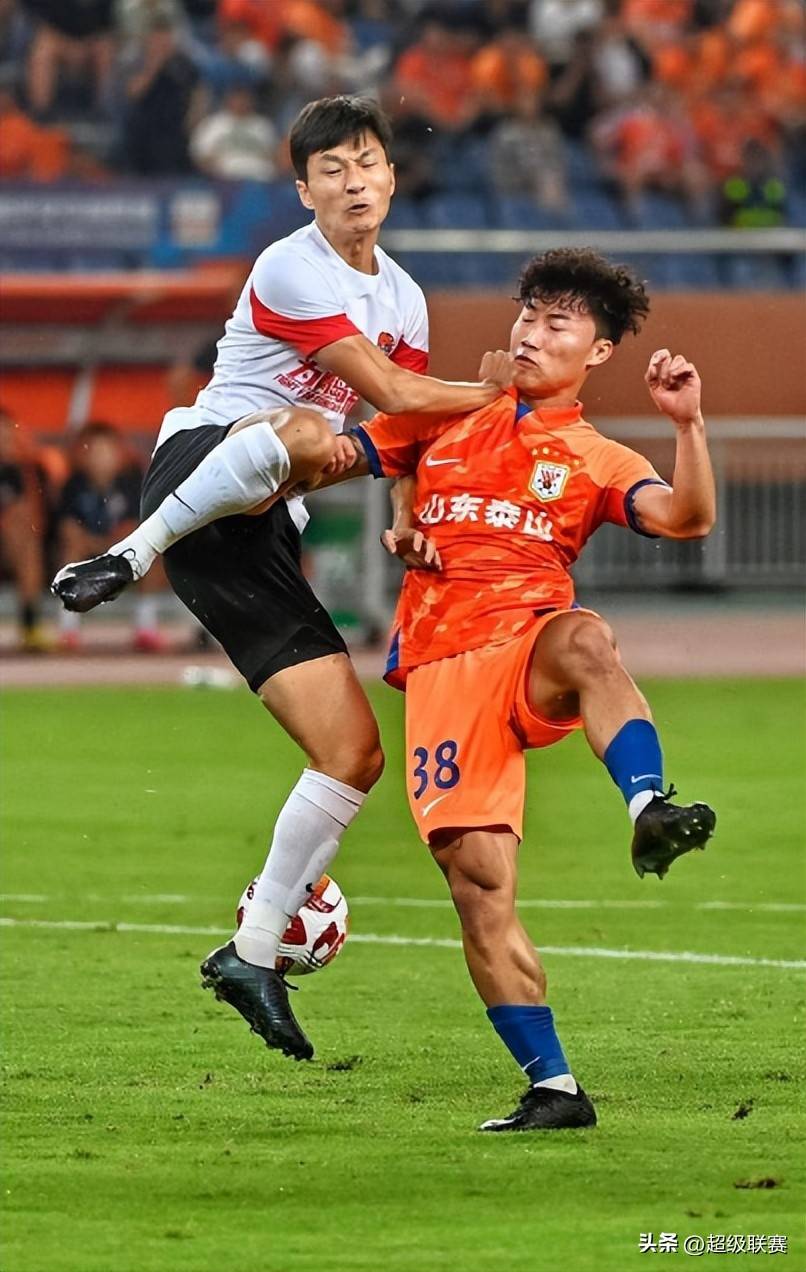 九游体育官网入口-今晨山东泰山调整名单以备足总杯，扳平良机环节打磨，压力陡增，细节决定成败的简单介绍